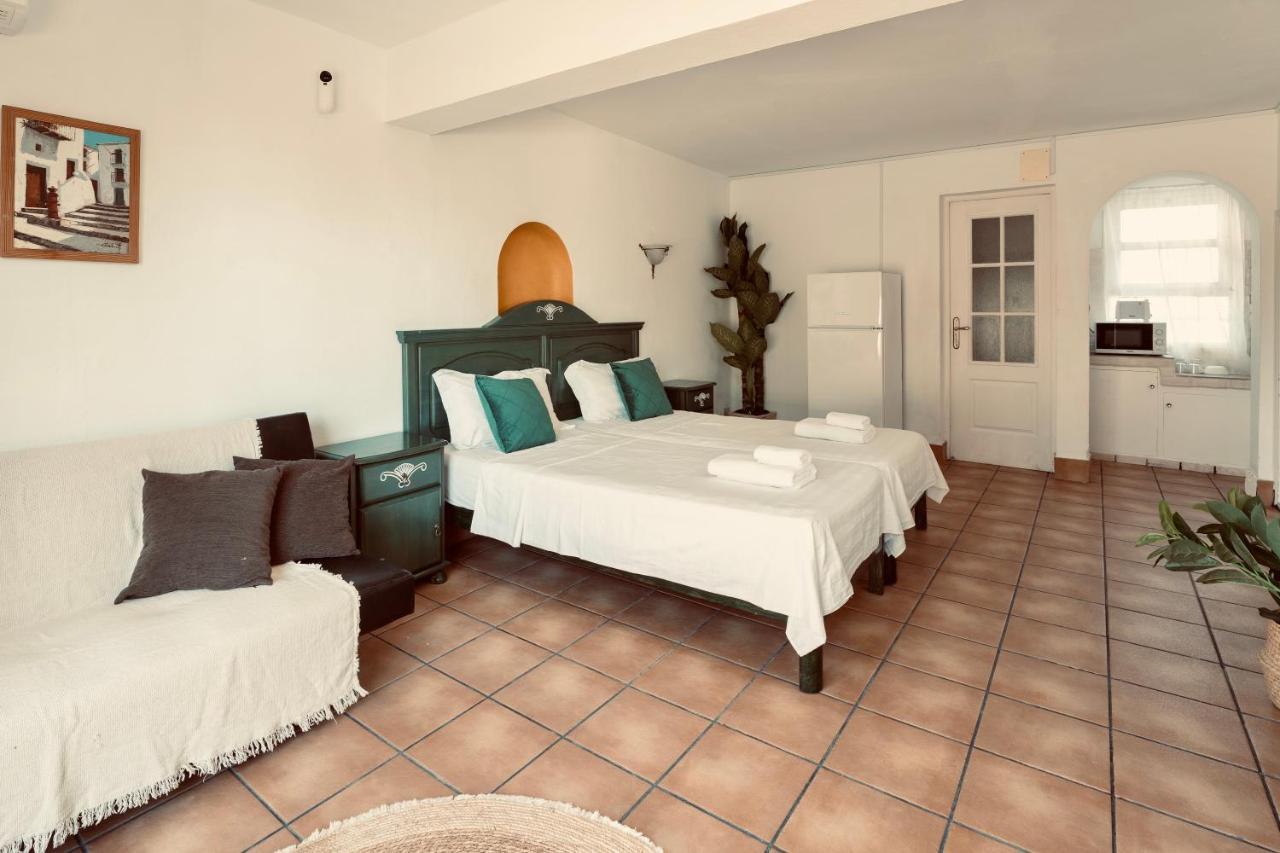 Ocean Suites San Antonio Abad Exterior foto